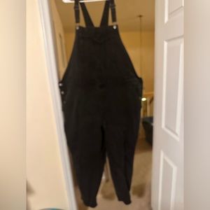 Destress Black Jean overalls